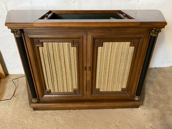 Vintage MCM Mid Century Modern Magnavox Astro-Sonic Stereo Console, Radio And Turntable - Working