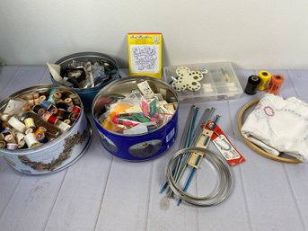 Super Fun Lot Of Vintage Buttons, Wooden Thread Spools And Sewing Notions