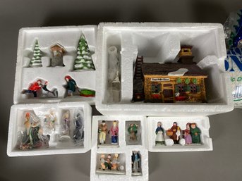 Dept 56 Heritage Village Houses & Figurines, Fezziwigs, Nicholas Nickelby, A Christmas Carol, Sleepy Hollow