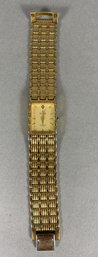 Fantastic Vintage Men's Elgin Diamond Quartz Watch With Gold Band, Model FM 185 2035