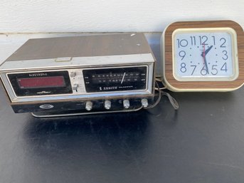 Retro MCM Midcentury Working Zenith Alarm Radio Clock Model H472W And Timex Wall Clock