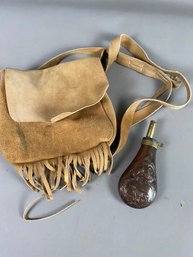 Gunpowder Shell Bag And Metal Gunpowder Horn Or Container