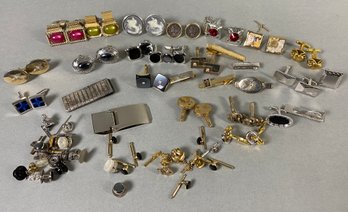 Huge Lot Of Men's Cuff Links, Tie Clips, Money Clips & More, Including Numismatist Cuff Links