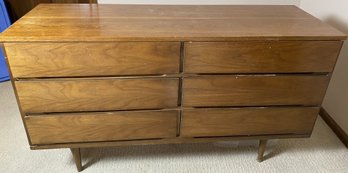 Wonderful Mid-century Or MCM Six-drawer Dresser By Bassett Furniture