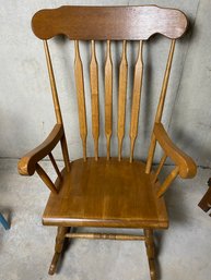 Very Nice, Sturdy Solid Wood Rocking Chair Or Rocker