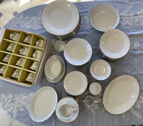 Lovely Noritake Reina China Pattern Service For 12 With Additional Serving Pieces