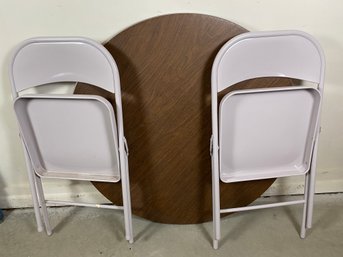 Vintage Round Samsonite Folding Card Table And 2 Metal Chairs