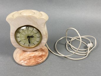 Lovely MCM Art Deco Danshire Alabaster Clock In Working Condition