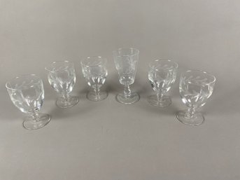 Set Of 5 Heavy Glass Etched Beer Or Wine Glasses And An Antique Etched Goblet