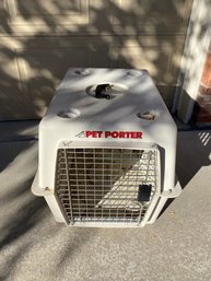 Medium Size Pet Porter Plastic Dog Crate Or Carrier