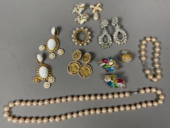 Fun Lot Of Vintage Costume Jewelry Including Earrings, Pins, Pearl Necklace And A Ring