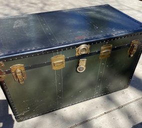 Metal Travel Steamer Trunk With Inset Drawer & Original Lining Famous-Barr St Louis Mo Original Hardware