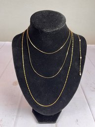 Stunning Lot Of Two Gold Necklaces Or Chains & Gold A Dainty Gold Bracelet With Pearl Detailing