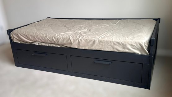 Black Day Bed Twin W/ Drawers And Mattress
