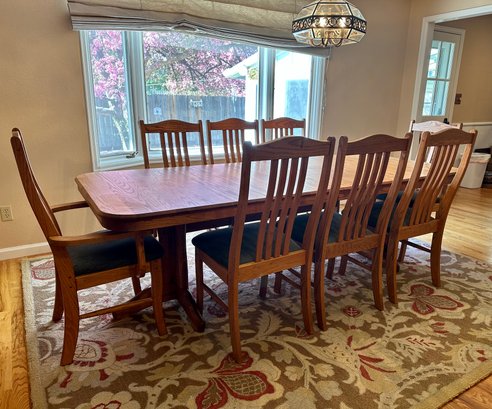 Beautiful Colorado Lifestyle Oak Dining Table W/ 8 Chairs & Two Leaves