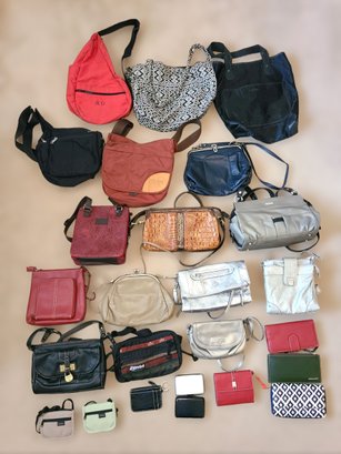 Great Assortment Of Womans Handbags, Clutches, And Wallets