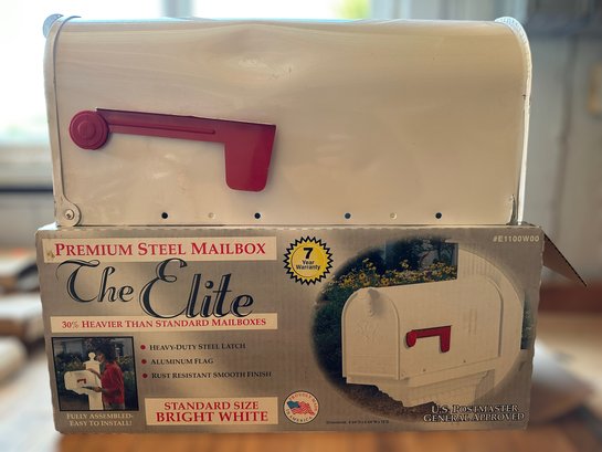 Standard Size White Premium Steel Mailbox