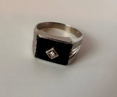 Vintage 10k White Gold And Onyx Ring Size 12