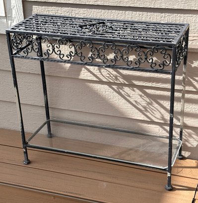 Lovely Wrought Iron Garden Stand For Floral Displays And Entertaining