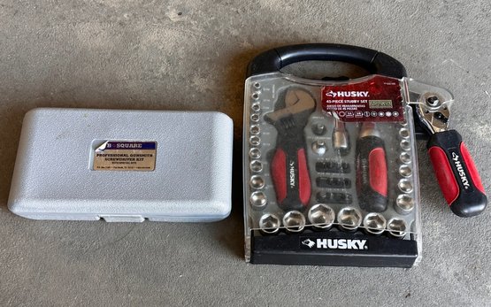 Husky 45 Piece Stubby Socket And Wrench Set And Bit Kit With Hand Drive