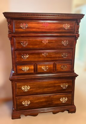 Elegant Traditional Wood 6 Drawer Dresser