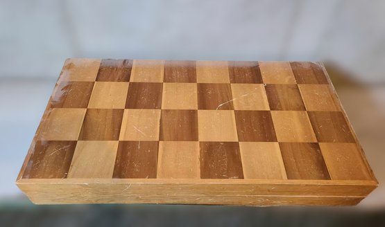 Vintage Wooden Chess Set With Case That Converts Into A Chess Table