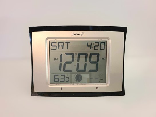 Skyscan Atomic Digital Clock
