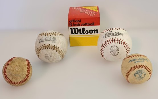 Wonderful Vintage Collection Of Baseballs
