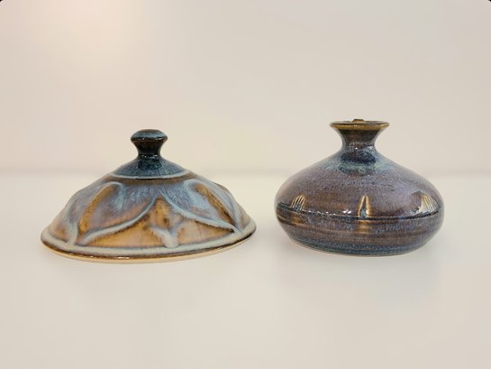 Two Beautiful Bill Campbell Ceramic Pottery Oil Lamps