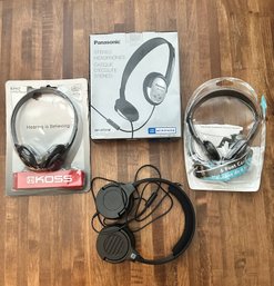 Headphones Variety Pack Lot Of 4