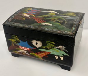 Hand Painted Japanese Lacquer Jewelry Box