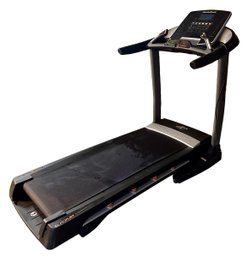 NordicTrack C900 Pro Treadmill W/ Quadflex Cushioning