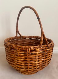 Vintage Willow Rounded Wicker Basket