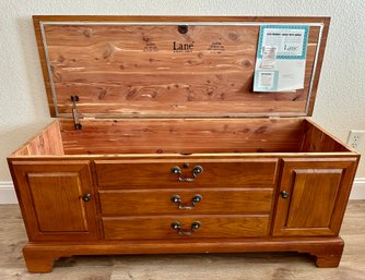 Beautiful Lane Cedar Chest W/ Metal Finishings