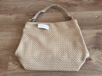 Brand New Beautiful Lulu Dharma Cream Woven Tote