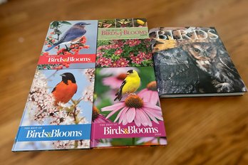 Beautiful Hardcover Birds And Blooms And Birds Of North America