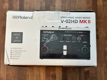 Roland STREAMING VIDEO MIXER V-02HD MKII