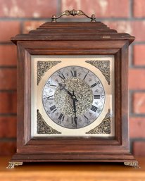 Vintage Bulova Chime Wooden Cabinet Mantle Clock