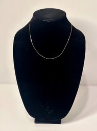 Elegant 14k Gold Necklace