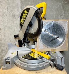 Unused Pro-tech Contractor Series 12in Mite Saw W/ Blade