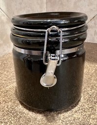 Black Oggi Airtight Canister