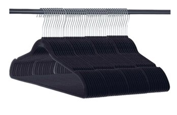 Brand New A1 Black Velvet 30 Pack Of Hangers