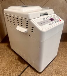 Hitachi HB-B101 Bread Maker