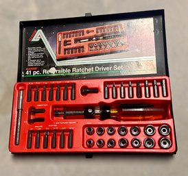 41 Piece Reversible Ratchet Driver Set