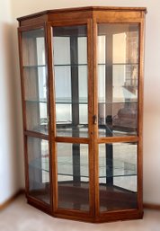 Beautiful Glass Panel Mirrored Curio Cabinet W/ Lights And Key