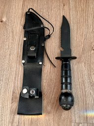 Survival Fixed Blade Knife W/ Compass Handle And Case