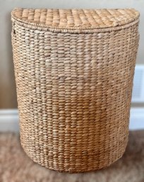 Natural Large Woven Wicker Hamper