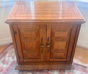 Beautiful Maple Nightstand W/ Cabinet And Shelves 2 Of 2
