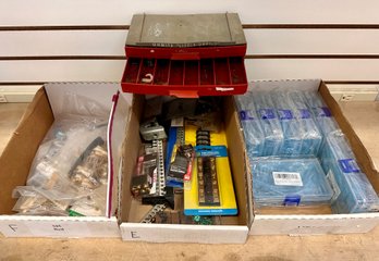 Lot Of Electronic Parts - Lot 1