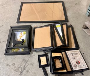 Absolutely Incredible Collection Of Black Picture Frames And Easels In Various Sizes